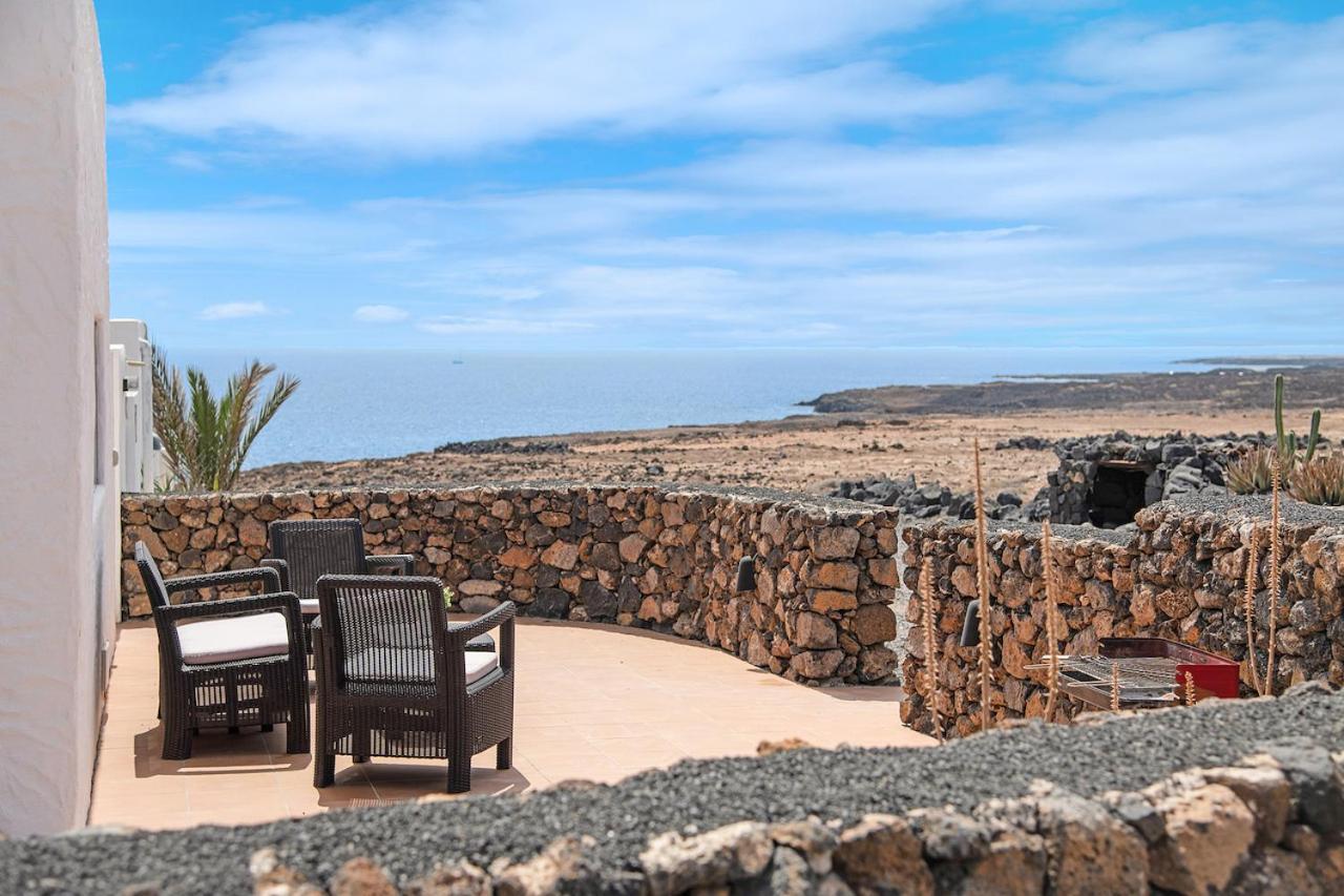 Playa Marina Eco Beach And Pool Bungalow Mala View Arrieta  Extérieur photo